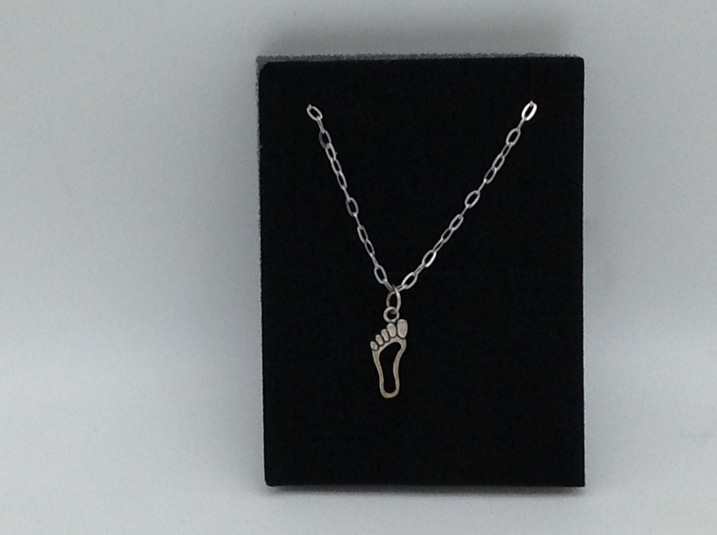 STAINLESS STEEL  CHAIN  WITH FOOTPRINT PENDANT